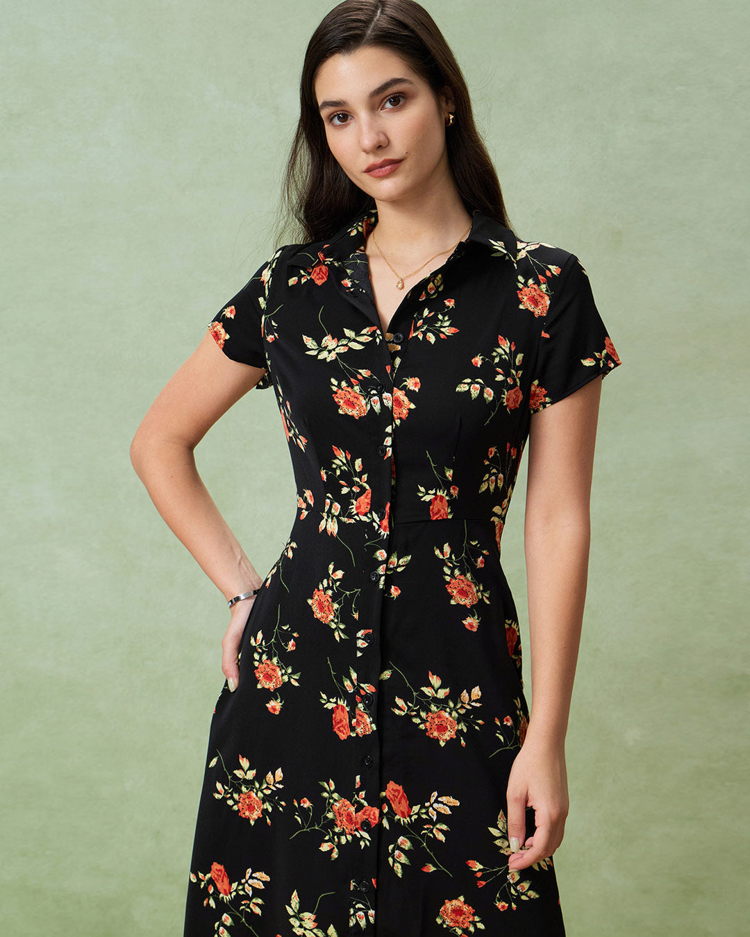 Glória - Vestido Midi Negro Floral