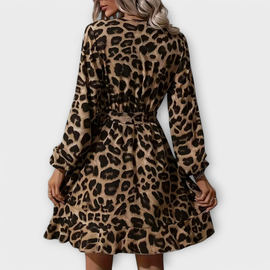 Vestido de leopardo con cinturón