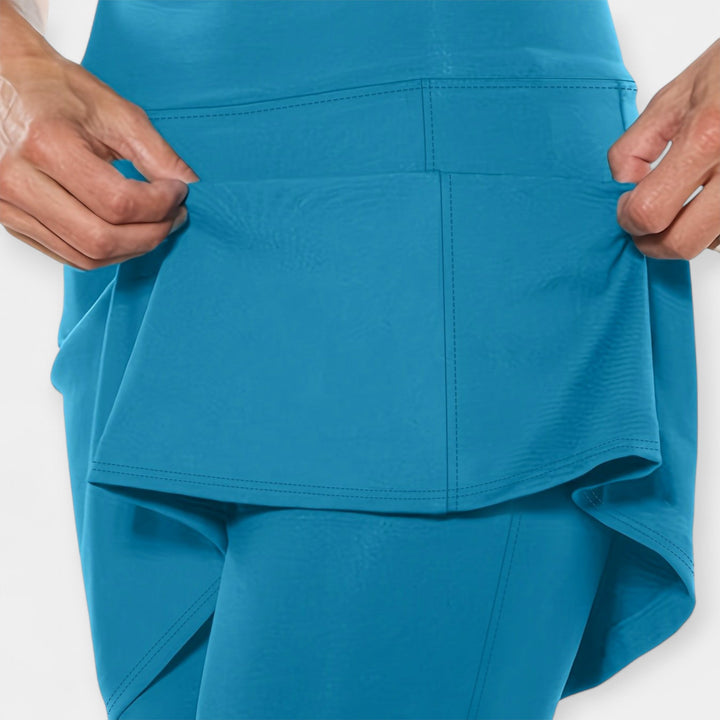 Pantalones Cortos Altos con Falda