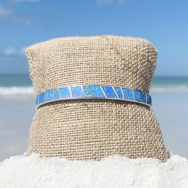 Pulsera de ópalo azul y plata