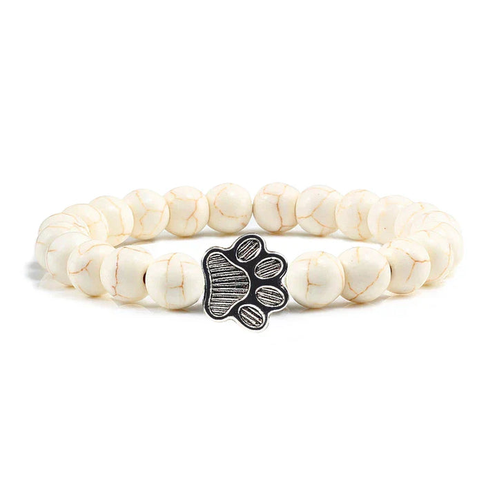 Pulsera con Perlas en Forma de Huella – Diseño de Piedra Natural