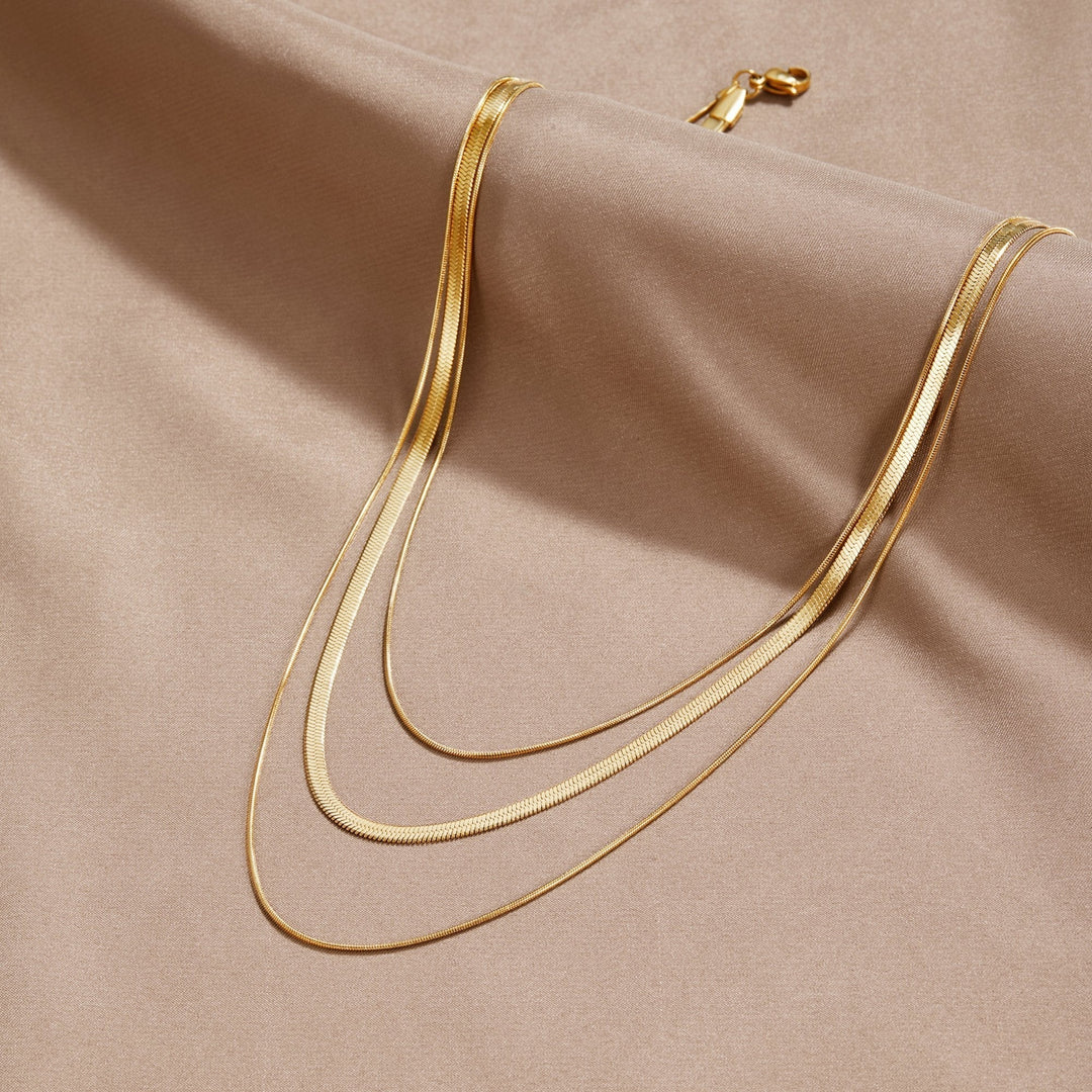 Collar de Cadena de Oro de Múltiples Capas