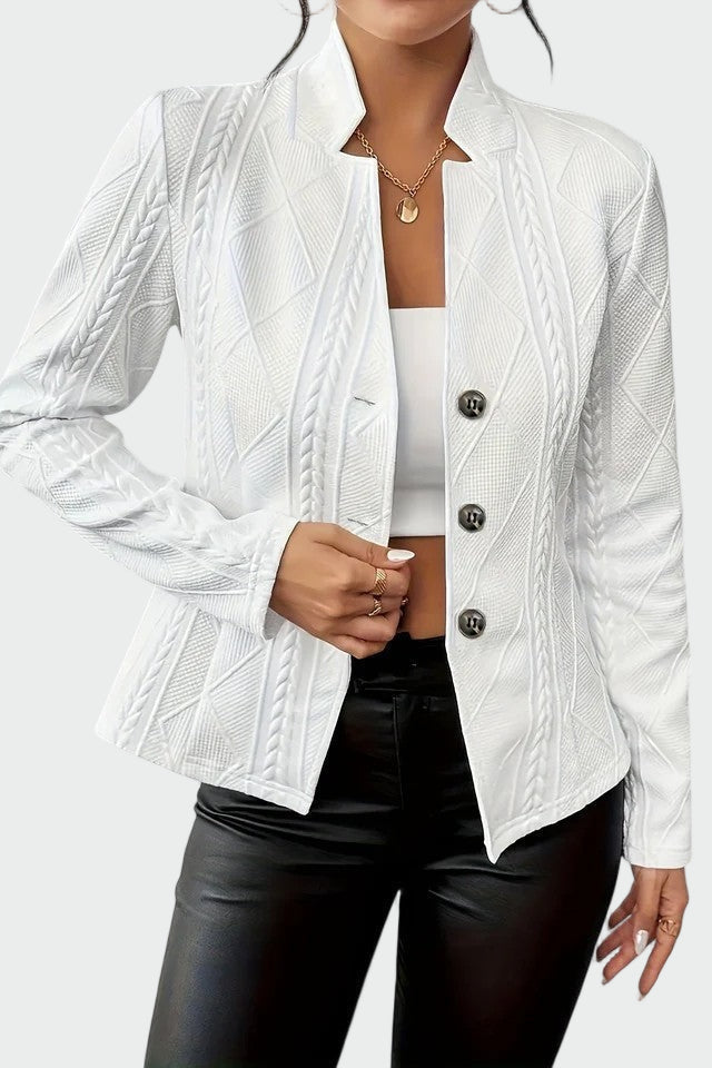 Georgia - Blazer en línea atemporal