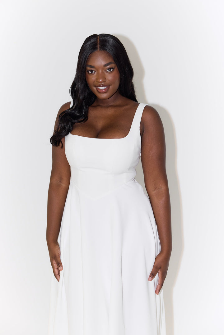 Amélia - Vestido Midi Atemporal