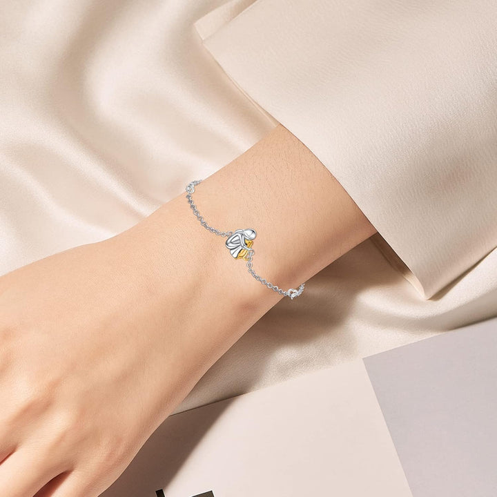 Pulsera Ajustable de la Suerte – Sencilla y Encantadora