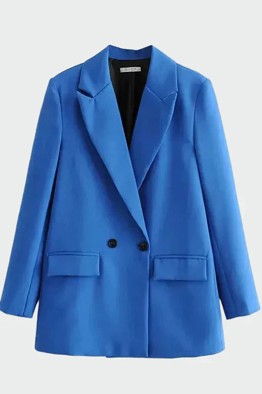 Abrigo Oversized con Línea Moderna