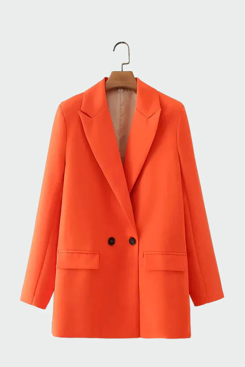 Abrigo Oversized con Línea Moderna