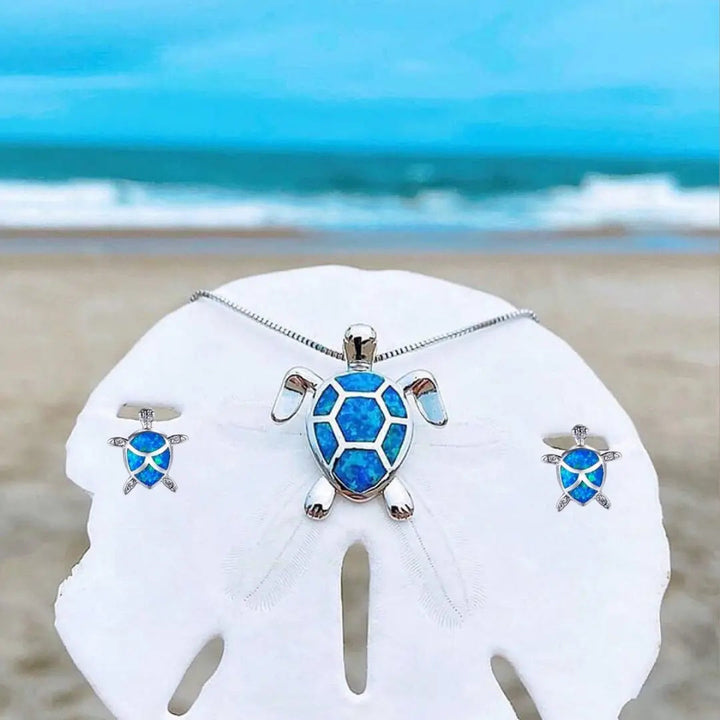 Conjunto de Collar y Pendientes de Tortuga Marina en Opalina y Plata