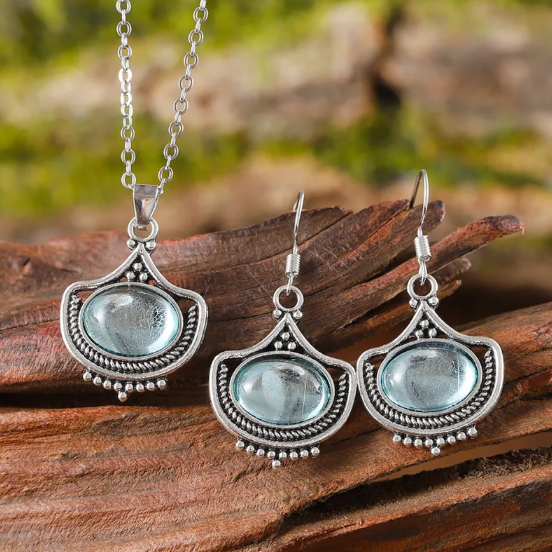 Conjunto de Collar y Pendientes con Piedras Preciosas Ovaladas Azules